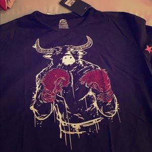 Fighting bull Rhine stone t shirt